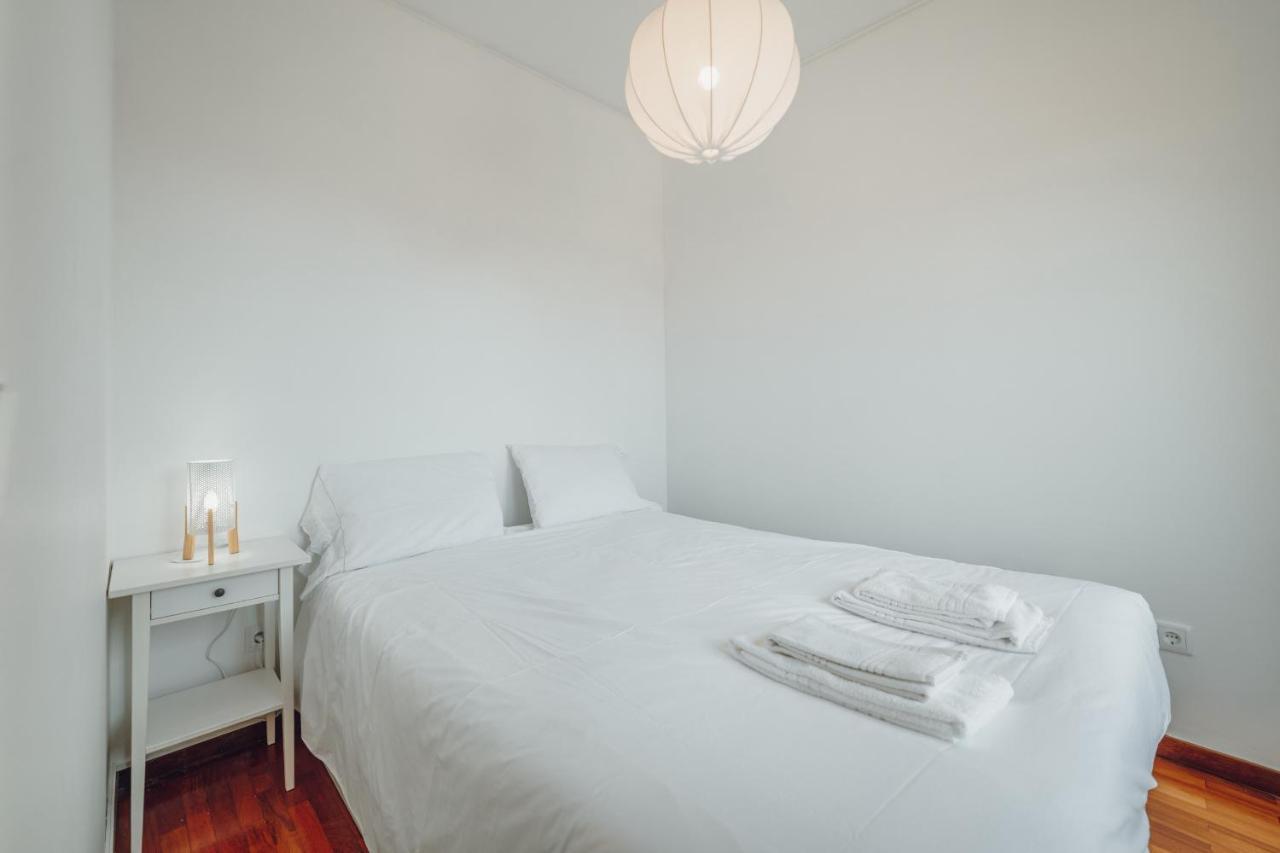 Bright Boavista By Vacationy Leilighet Porto Eksteriør bilde
