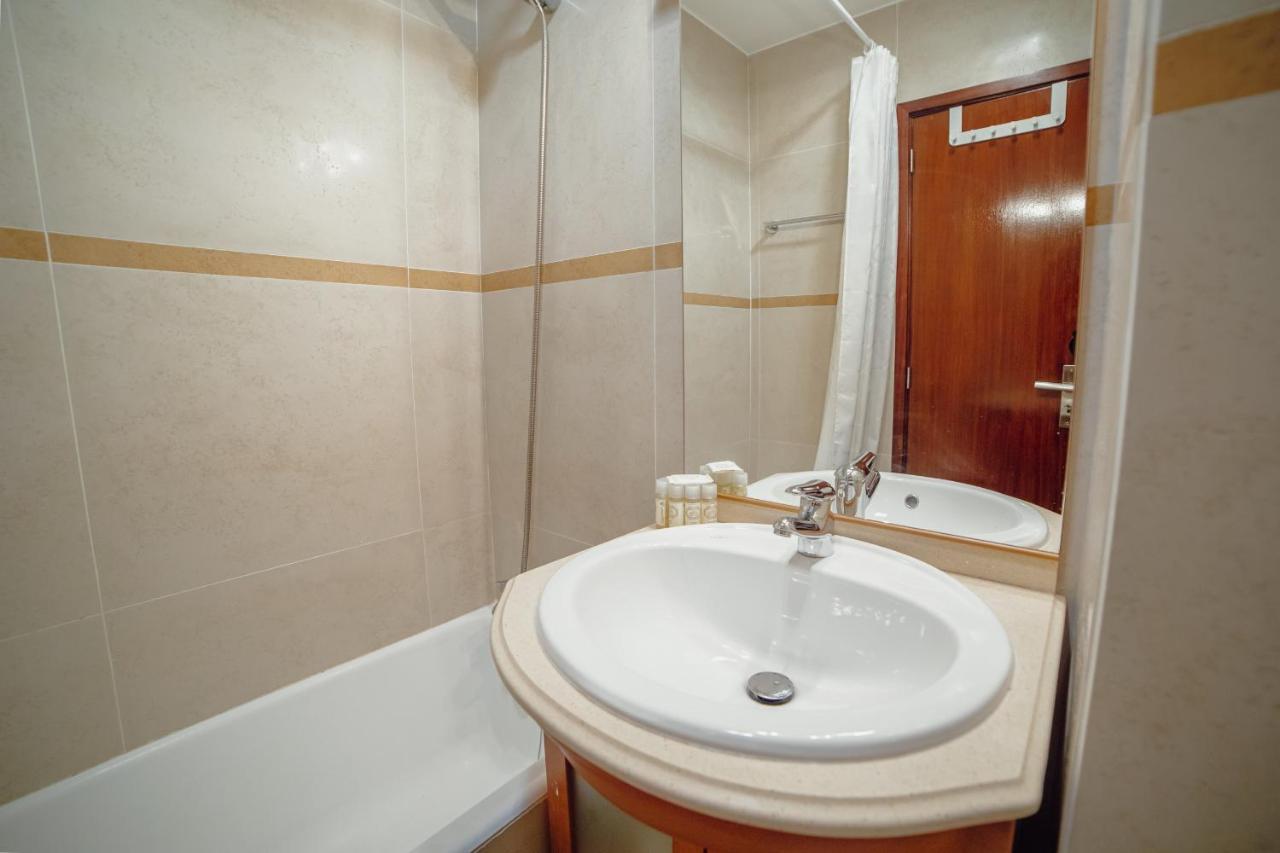 Bright Boavista By Vacationy Leilighet Porto Eksteriør bilde